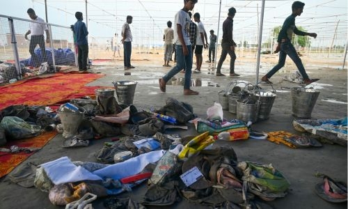 Terror, 'chaos' as India stampede kills 121