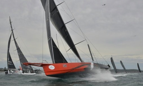 Comanche closes in on line honours in Sydney-Hobart