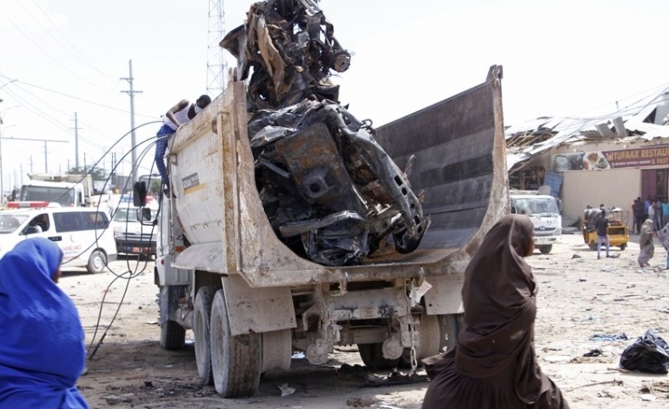 Mogadishu Truck bomb attack kills at least 73 people