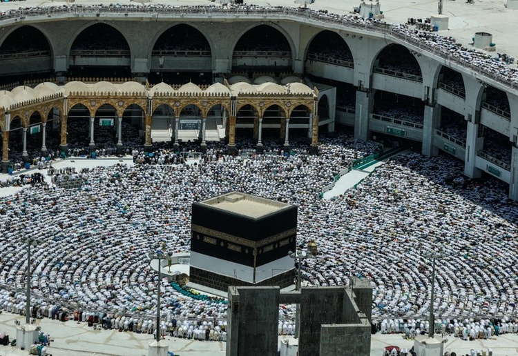 Heavy rains greet Hajj pilgrims