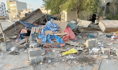 Unlicensed stalls demolished