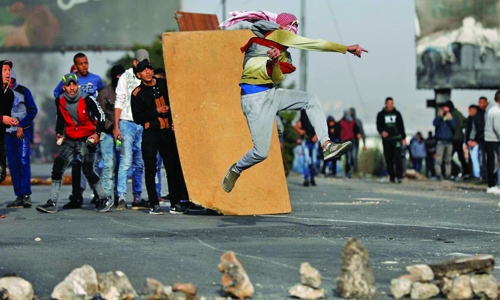 Thousands of Palestinians take part in anti-Trump protests