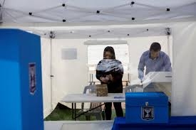 Coronavirus scare in Israeli mall becomes election football