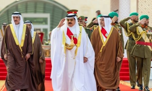 Martyrs role models of patriotism: Bahrain King