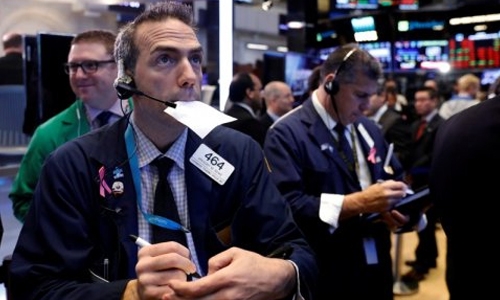 Oil prices, stock markets slide