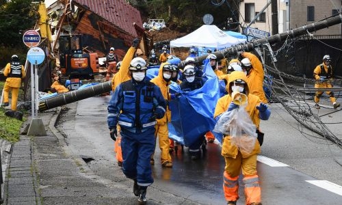 Death toll hits 126 in Japan quake