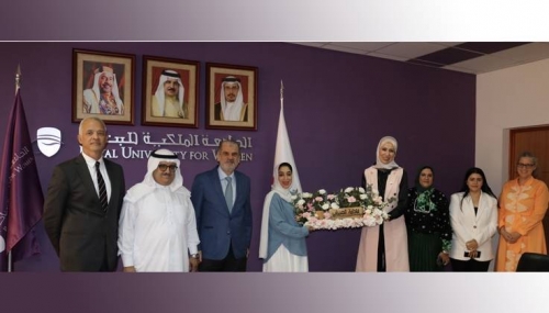 Providing Bahraini women tourism jobs, business opportunities
