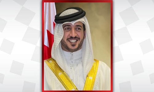 HH Shaikh Khalid bin Hamad pays homage to martyrs of duty