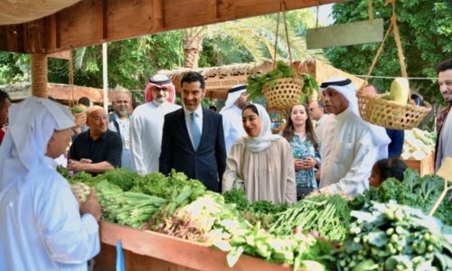 Bahraini Farmers’ Market perfect for shoppers: Tourism Minister