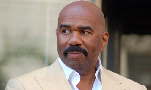 Steve Harvey wishes Merry Easter on Christmas Day